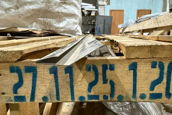 Уголок стальной сменный для станка 2,2 м Alubender